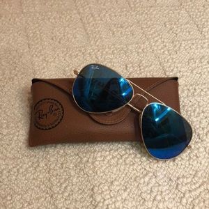 RAY-BAN Blue Mirrored Aviators
